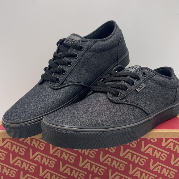 Vans Women’s Atwood
(Varsity Textile) Black/Pewter
VN0A45J9VEJ
Sneakers - Picture 5 of 16